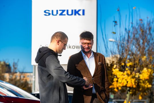 Rok z nagrodą Radia Rekord! Pan Dominik pożegnał swoje Suzuki Swift (zdjęcia)