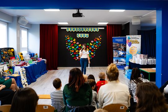 „Sensoryczne cuda – tworzymy i odkrywamy świat zmysłów" w Publicznym przedszkolu nr 6 (zdjęcia)