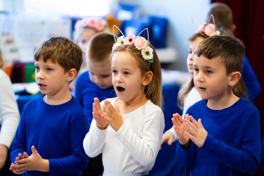 „Sensoryczne cuda – tworzymy i odkrywamy świat zmysłów" w Publicznym przedszkolu nr 6 (zdjęcia)