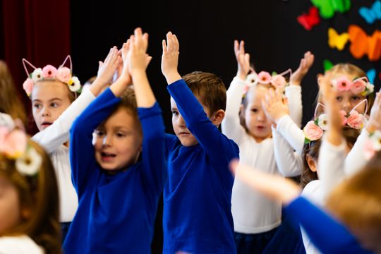 „Sensoryczne cuda – tworzymy i odkrywamy świat zmysłów" w Publicznym przedszkolu nr 6 (zdjęcia)