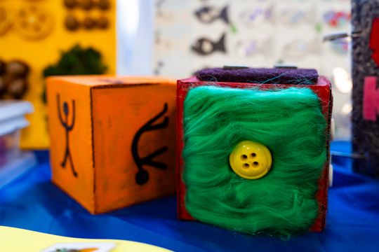 „Sensoryczne cuda – tworzymy i odkrywamy świat zmysłów" w Publicznym przedszkolu nr 6 (zdjęcia) „Sensoryczne cuda – tworzymy i odkrywamy świat zmysłów" w Publicznym przedszkolu nr 6 (zdjęcia)