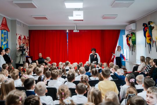 %22Dzień Niepodległości 11 listopada%22 uroczysta akademia 001.jpg