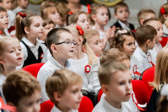 %22Dzień Niepodległości 11 listopada%22 uroczysta akademia 017.jpg