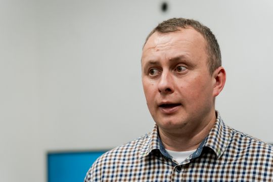 Wernisaż wystawy Lecha Polcyna pt. Po za granicą trójwymiaru 006.jpg Wernisaż wystawy Lecha Polcyna pt. Po za granicą trójwymiaru 006.jpg