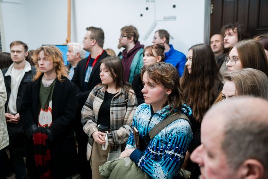 Wernisaż wystawy Lecha Polcyna pt. Po za granicą trójwymiaru 017.jpg