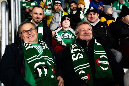 Kibice na meczu Radomiak Radom - Cracovia (zdjęcia)