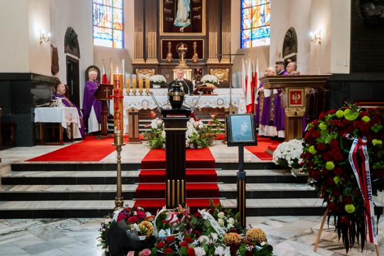 ogrzeb Grażyny Łuby 025.jpg