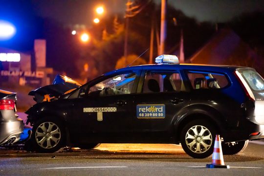 Wypadek drogowy na ul. Warszawskiej (zdjęcia)