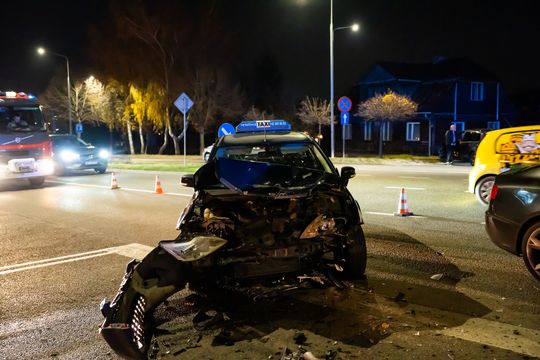 Wypadek drogowy na ul. Warszawskiej (zdjęcia)