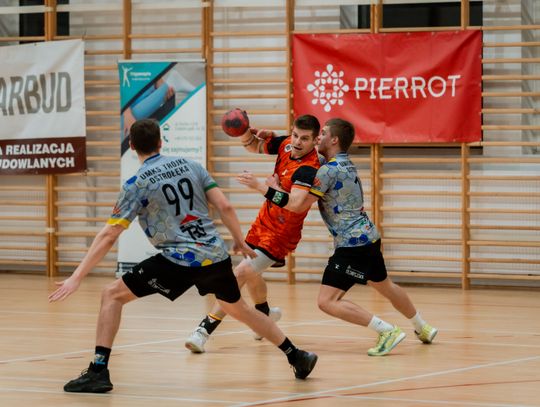 MTS Lider Radom - UMKS Trójka Ostrołęka (zdjęcia)