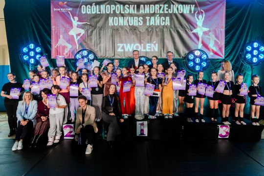 Ogólnopolski Andrzejkowy Konkurs Tańca Zwoleń 023.jpg