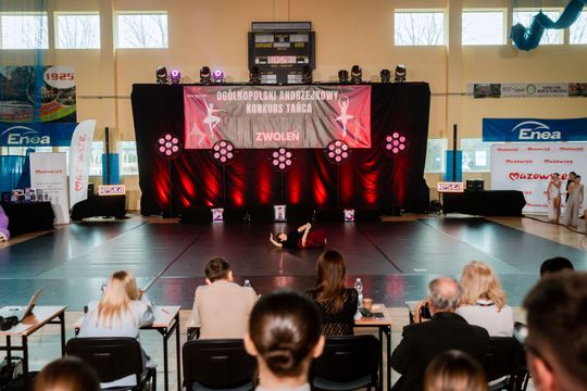 Ogólnopolski Andrzejkowy Konkurs Tańca Zwoleń 056.jpg