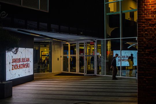 Ziółkowski Elektrownia wystawa-1.jpg