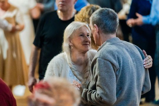 Jesienna potańcówka w DK Idalin 018.jpg