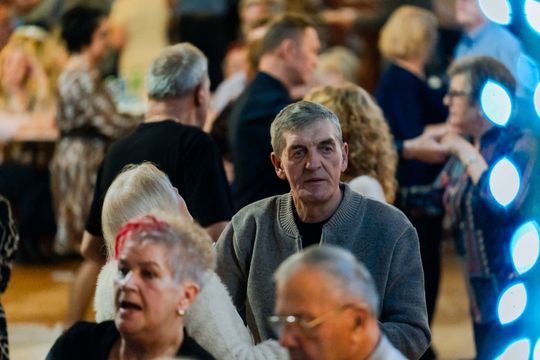 Jesienna potańcówka w DK Idalin 033.jpg