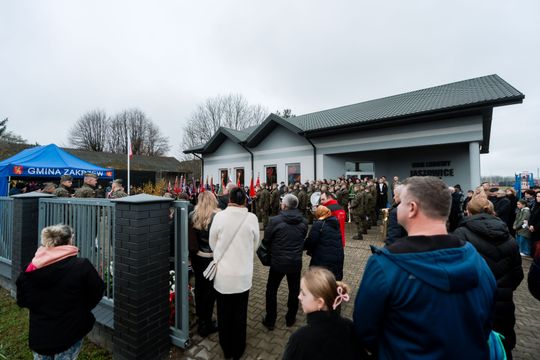 Odsłonięcie Pomnika Teresy Grodzińskiej 001.jpg