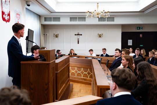 Inauguracyjna sesja IV kadencji Młodzieżowej Rady Miasta Radomia (zdjęcia)