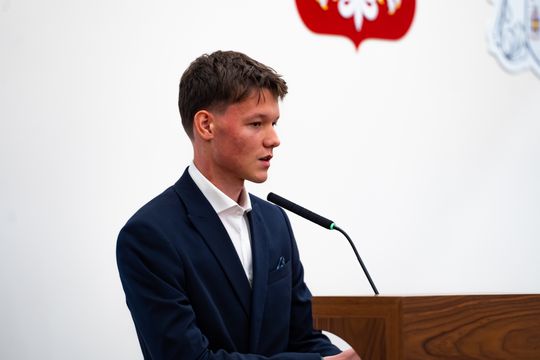 Inauguracyjna sesja IV kadencji Młodzieżowej Rady Miasta Radomia (zdjęcia)