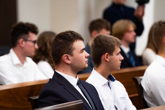 Inauguracyjna sesja IV kadencji Młodzieżowej Rady Miasta Radomia (zdjęcia)