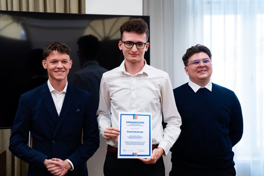 Inauguracyjna sesja IV kadencji Młodzieżowej Rady Miasta Radomia (zdjęcia)