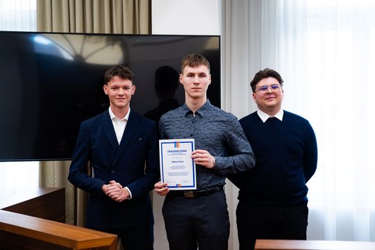 Inauguracyjna sesja IV kadencji Młodzieżowej Rady Miasta Radomia (zdjęcia)