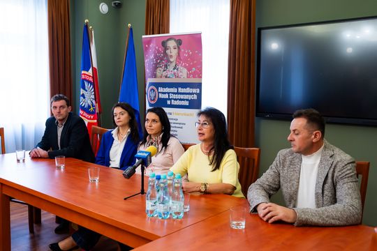 Konferencja prasowa zapowiadającą Światowy Tydzień Przedsiębiorczości 2025 (zdjęcia)