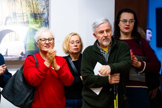Wernisaż wystawy "Skrzyżowania i połączenia" w Łaźni (zdjęcia)