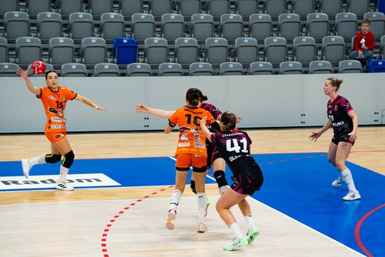 Elmas-KPS APR Radom - Suzuki Korona Handball Kielce (zdjęcia)
