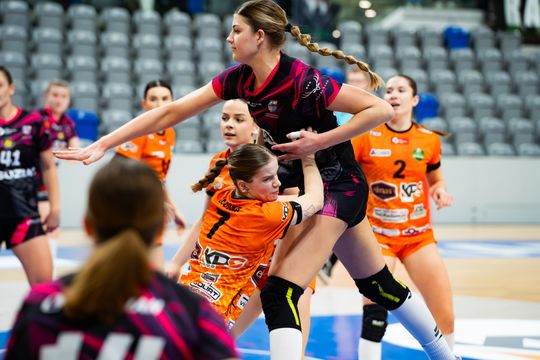 Elmas-KPS APR Radom - Suzuki Korona Handball Kielce (zdjęcia)