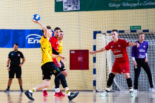 Enea Orlęta Zwoleń - KSSPR Końskie (zdjęcia)