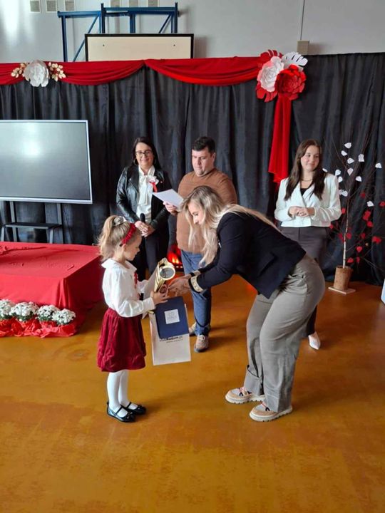 Międzyszkolny Konkurs Wokalny "Dla niepodległej" (zdjęcia)