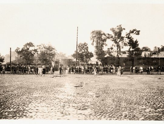 Plac Jagielloński na starych zdjęciach