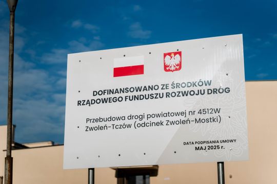 Otwarcie drogi Żeromskiego w Zwoleniu 016.jpg