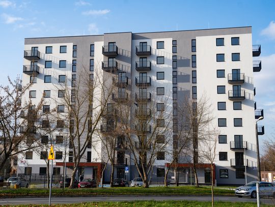 Blok z mieszkaniami komunalnymi przy ul. Piastowskiej gotowy do użytku (zdjęcia)