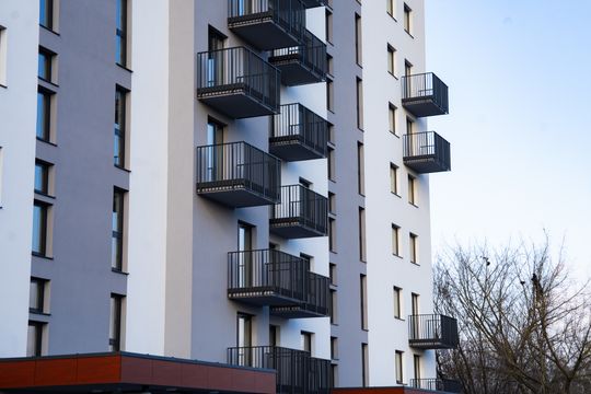 Blok z mieszkaniami komunalnymi przy ul. Piastowskiej gotowy do użytku (zdjęcia)