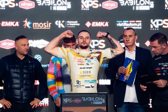 Ceremonia ważenia przed KPS Food & Elmas Babilon MMA 55 (zdjęcia)