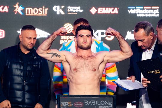 Ceremonia ważenia przed KPS Food & Elmas Babilon MMA 55 (zdjęcia)