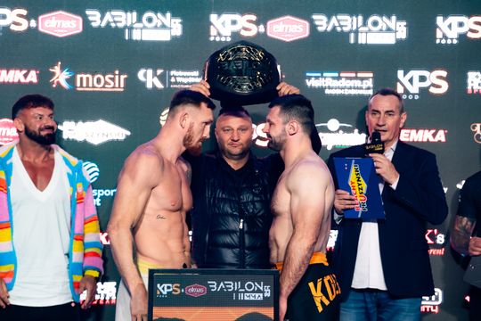 Ceremonia ważenia przed KPS Food & Elmas Babilon MMA 55 (zdjęcia)