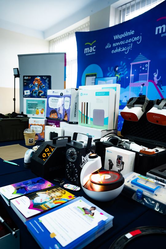 Ogólnopolska konferencja "Nowoczesne technologie infirmacyjne w służbie cyfrowej szkoły i administracji" (zdjęcia)