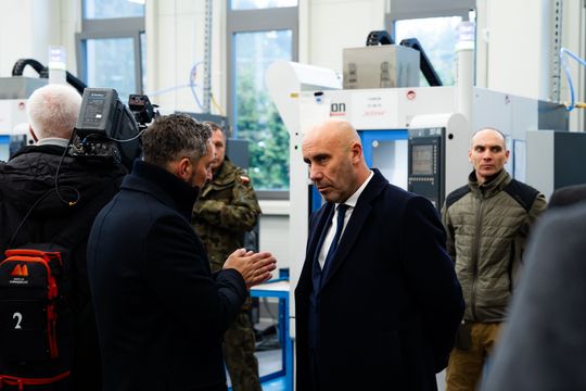 Uroczyste otwarcie nowej hali produkcyjnej Fabryki Broni (zdjęcia)