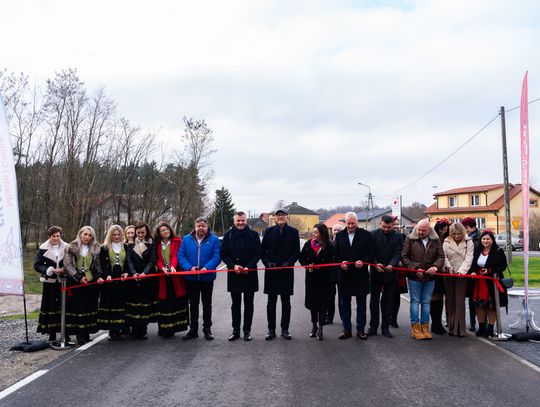 Uroczyste otwarcie drogi gminnej pod Skaryszewem (zdjęcia) Uroczyste otwarcie drogi gminnej pod Skaryszewem (zdjęcia)