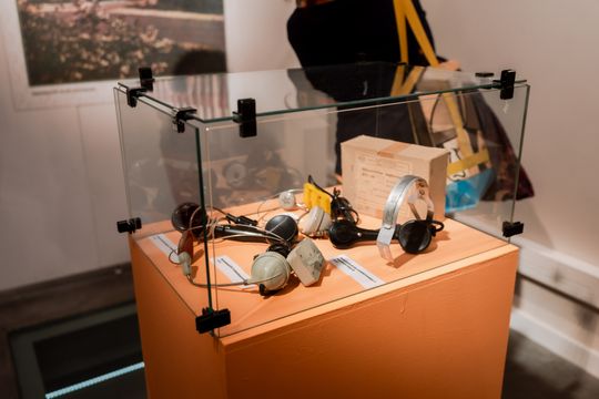 Wernisaż wystawy %22Ucho na świat z Radomia%22 010.jpg