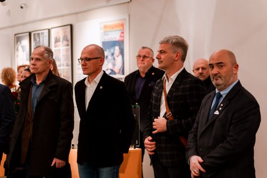 Wernisaż wystawy %22Ucho na świat z Radomia%22 035.jpg