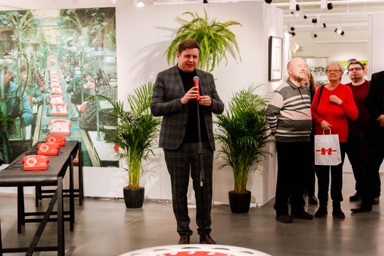 Wernisaż wystawy %22Ucho na świat z Radomia%22 042.jpg