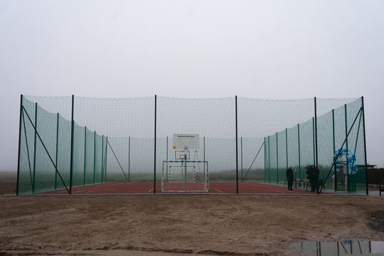 Nowe boisko w Białobrzegach w gminie Chotcza (zdjęcia)