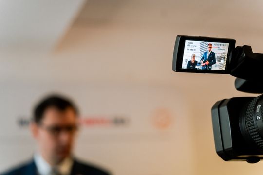 Pieniądze dla Radomia i Ziemi Radomskiej - konferencja KO (zdjęcia)