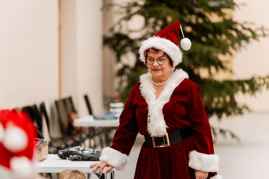 Seniorzy dzieciom 032.jpg