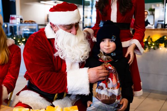 Mikołajki w Radomskich Halach Mięsnych (zdjęcia)