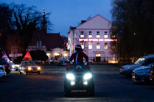 Mikołajkowy Rajd Uśmiechu (zdjęcia) Mikołajkowy Rajd Uśmiechu (zdjęcia)