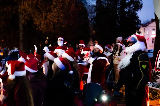 Mikołajkowy Rajd Uśmiechu (zdjęcia) Mikołajkowy Rajd Uśmiechu (zdjęcia)